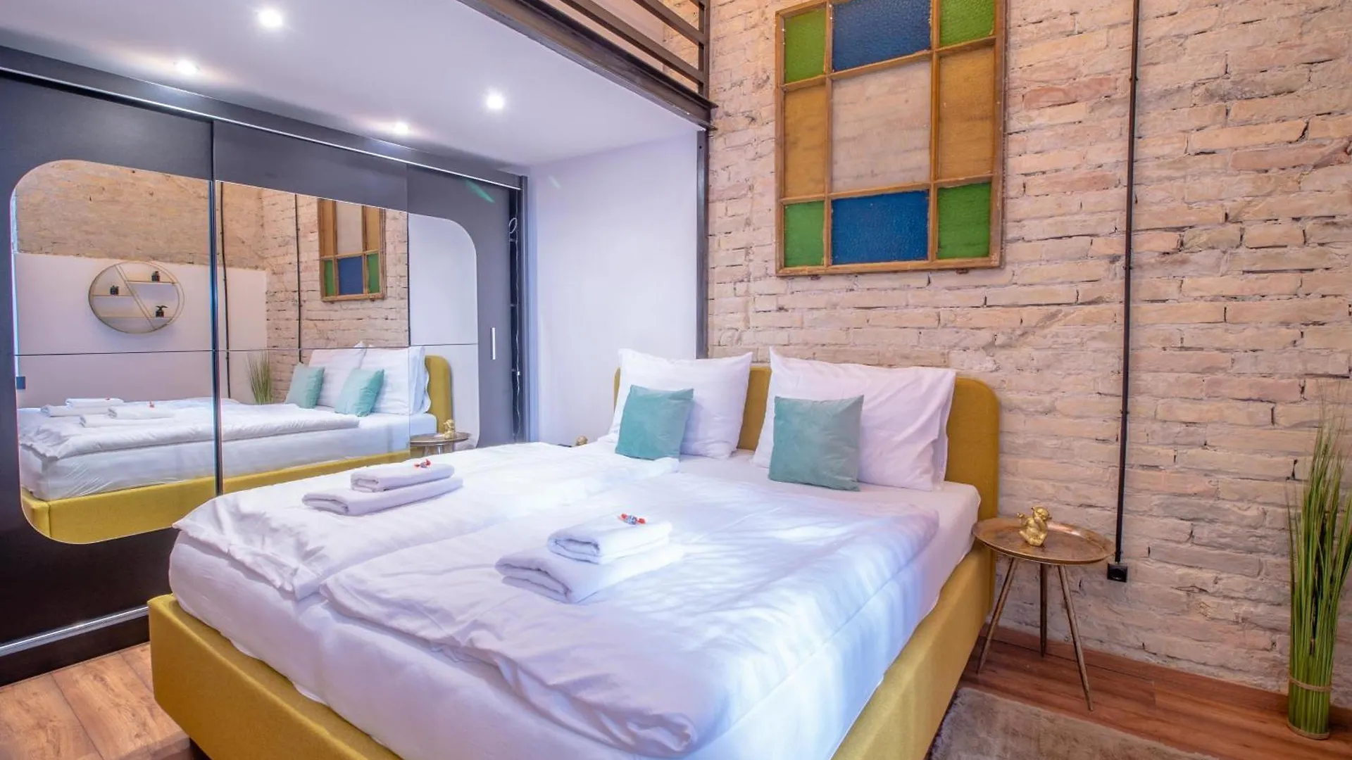 Corvin Loft Apartment Budapest